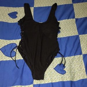 Fashion nova swim suit